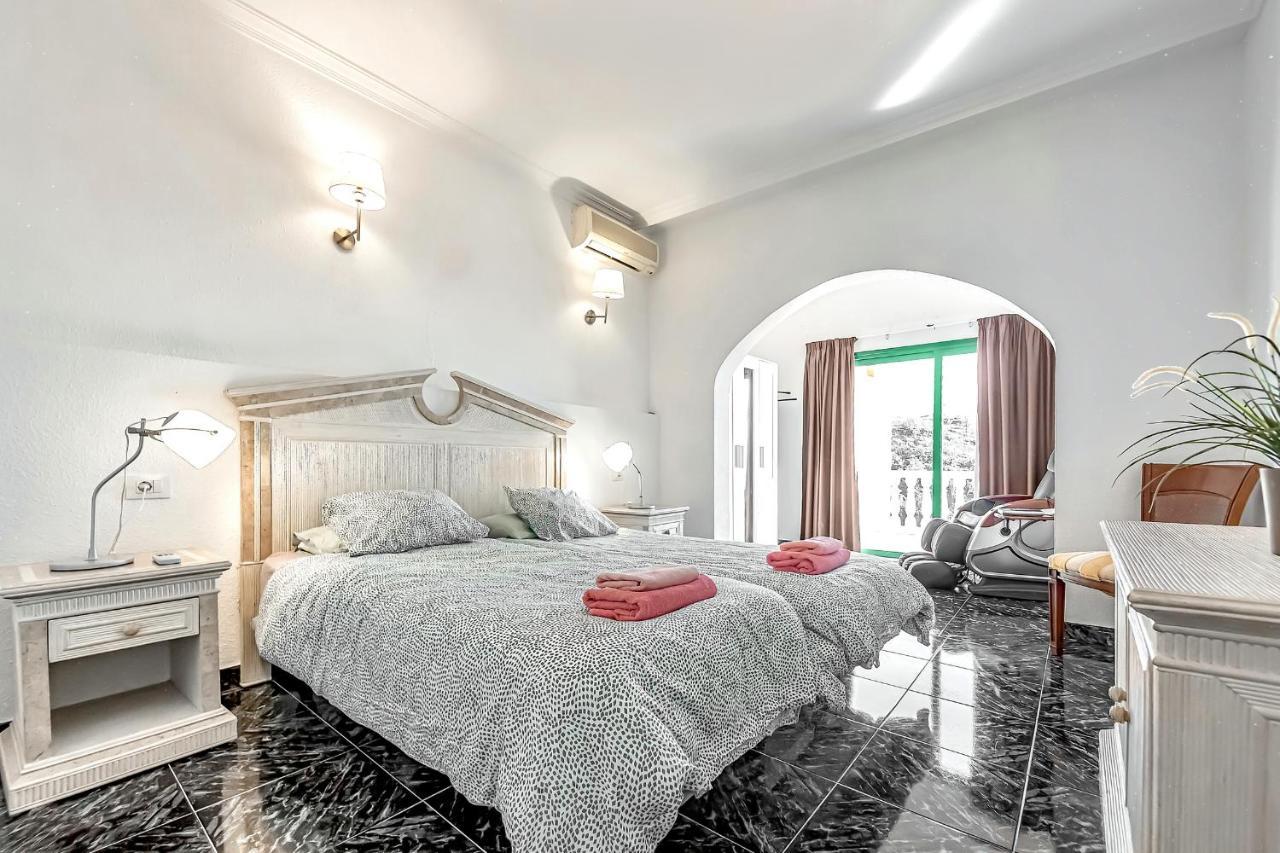 Villa Raquel With Private Pool And Sea View Los Menores Bagian luar foto