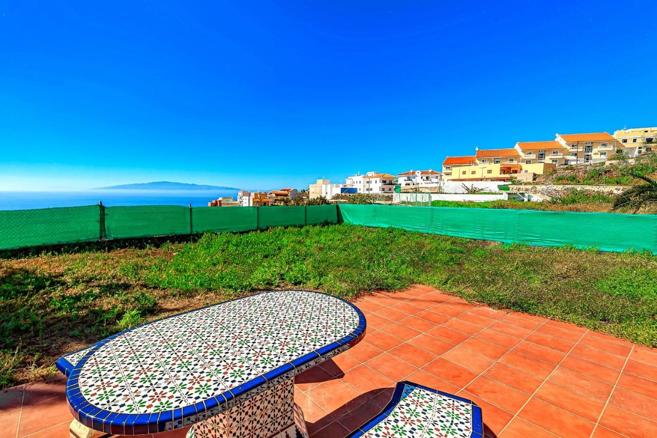 Villa Raquel With Private Pool And Sea View Los Menores Bagian luar foto